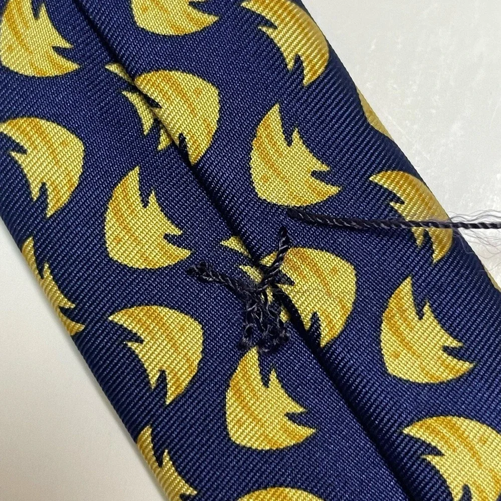 J. Crew 100% Silk Novelty Necktie Fish Blue Yellow‎